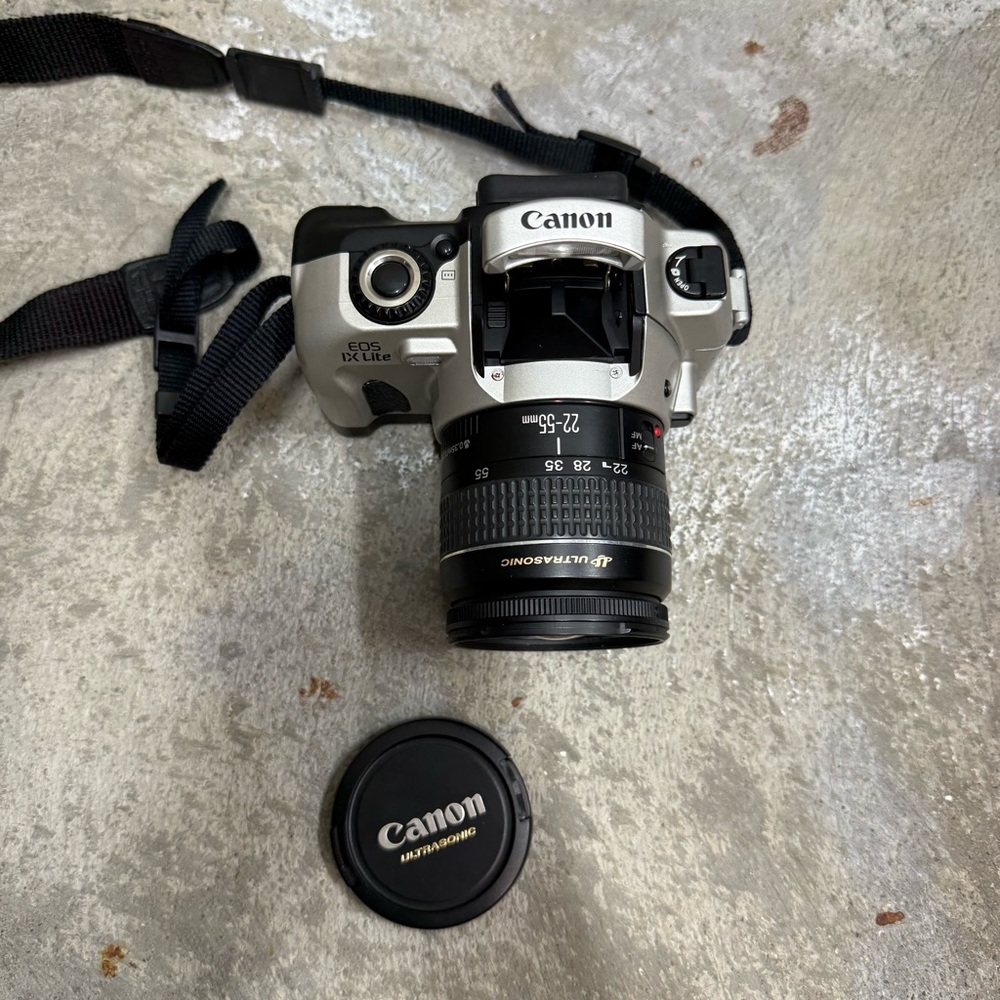 Canon EOS IX Lite APS Film Camera Kit w Speedlite Flash Tested Bundle - Picture 4 of 9